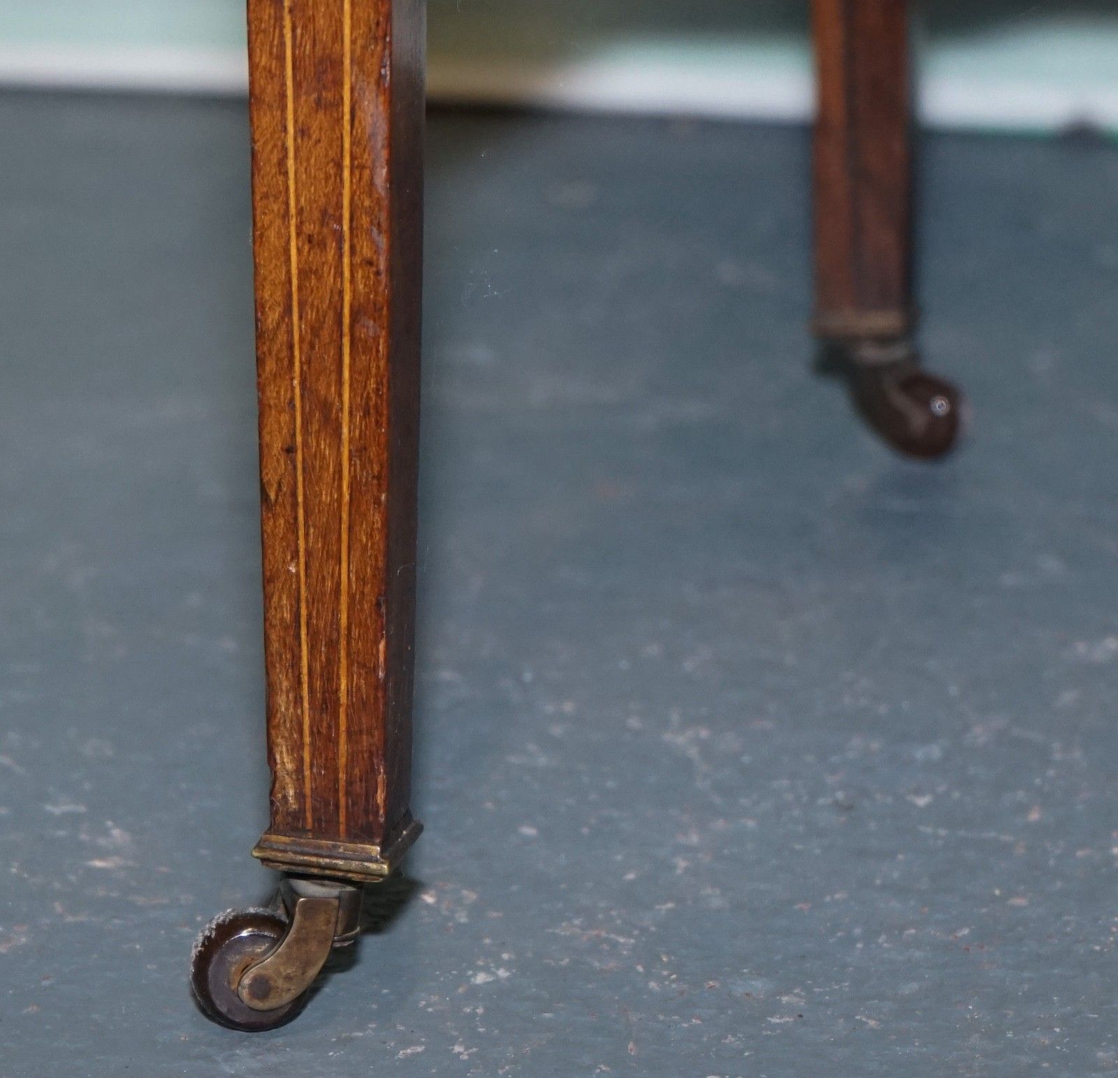 Furniture Victorian Ladies Writing Davenport Desk With Inlay & Leather Writing Surface photo
