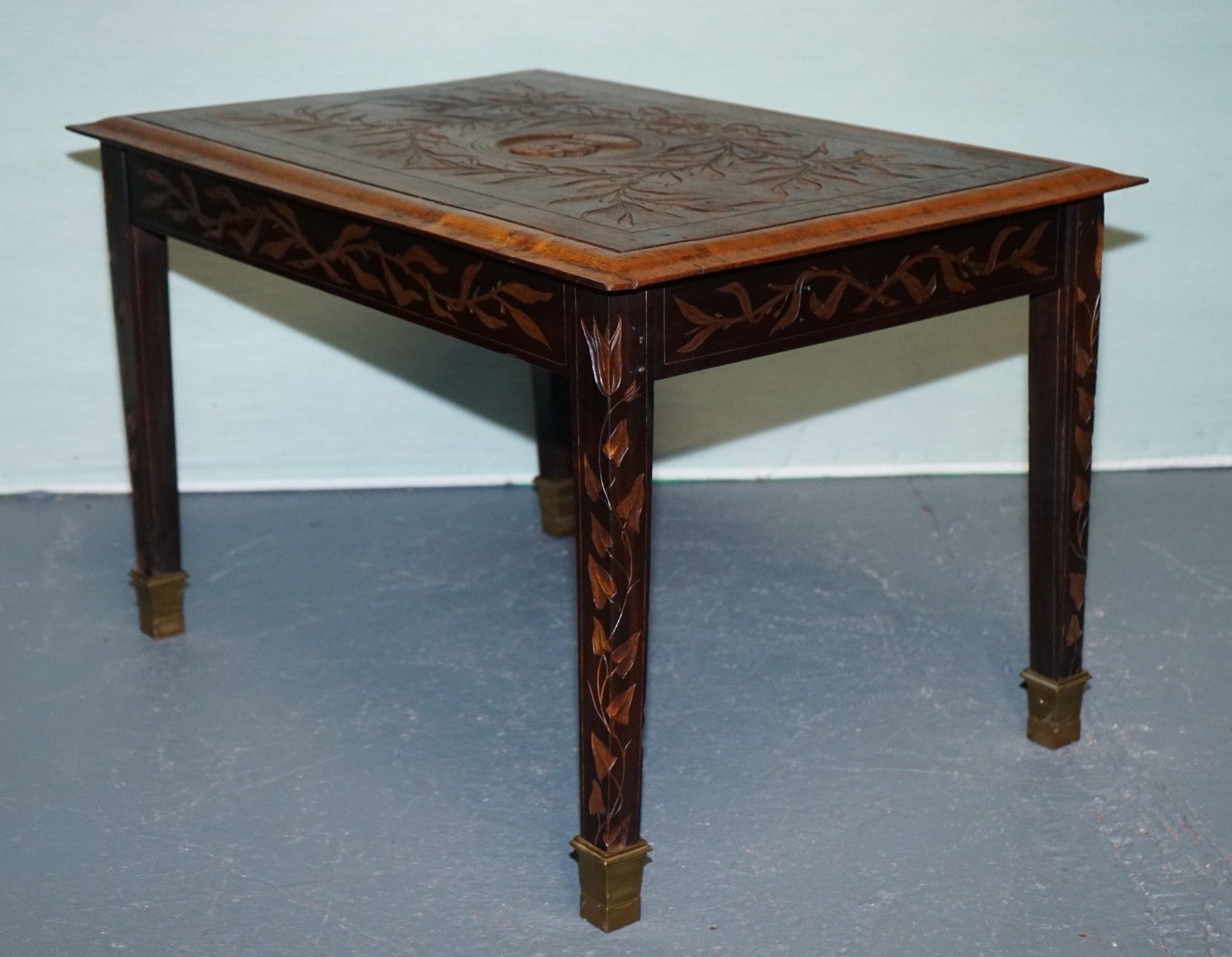 photo vinterior King Albert I Of Belgium Occasional Side End Coffee Table Carved Oak Circa 1900