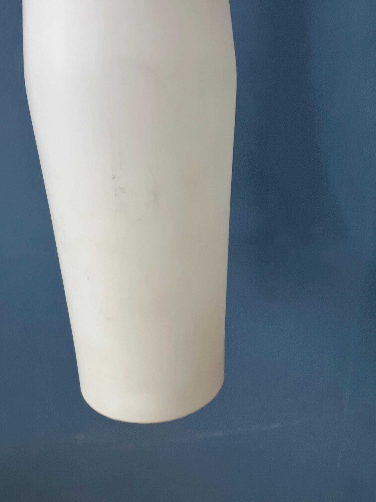 photo for sale Lange Mid Century Opaline Glazen Hanglamp