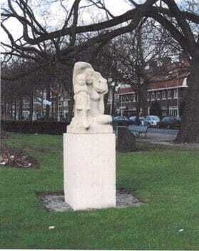 “Mother With Child” Sculpture By Frans Werner For Goedewaagen, The Netherlands 1924 photo Art