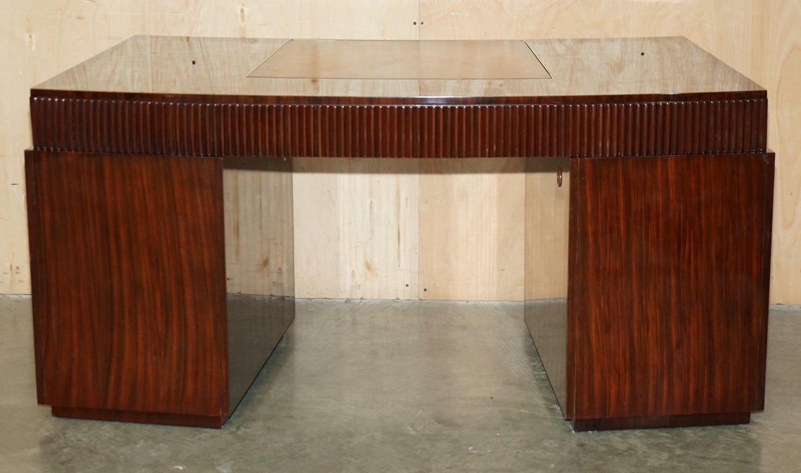 photo vintage Ralph Lauren Metropolis Macassar & Brown Leather French Art Deco Curved Desk