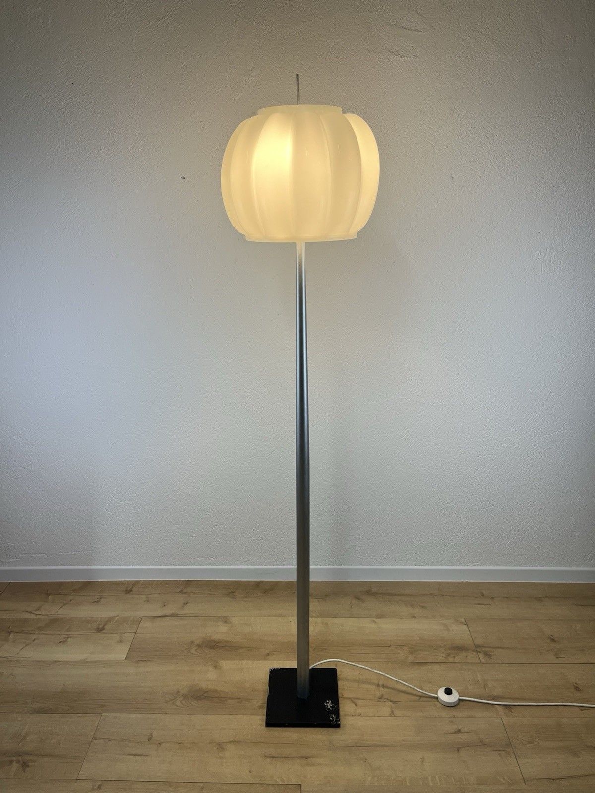 Esperia Glass Wedge Floor Lamp 70’s Vintage Design
