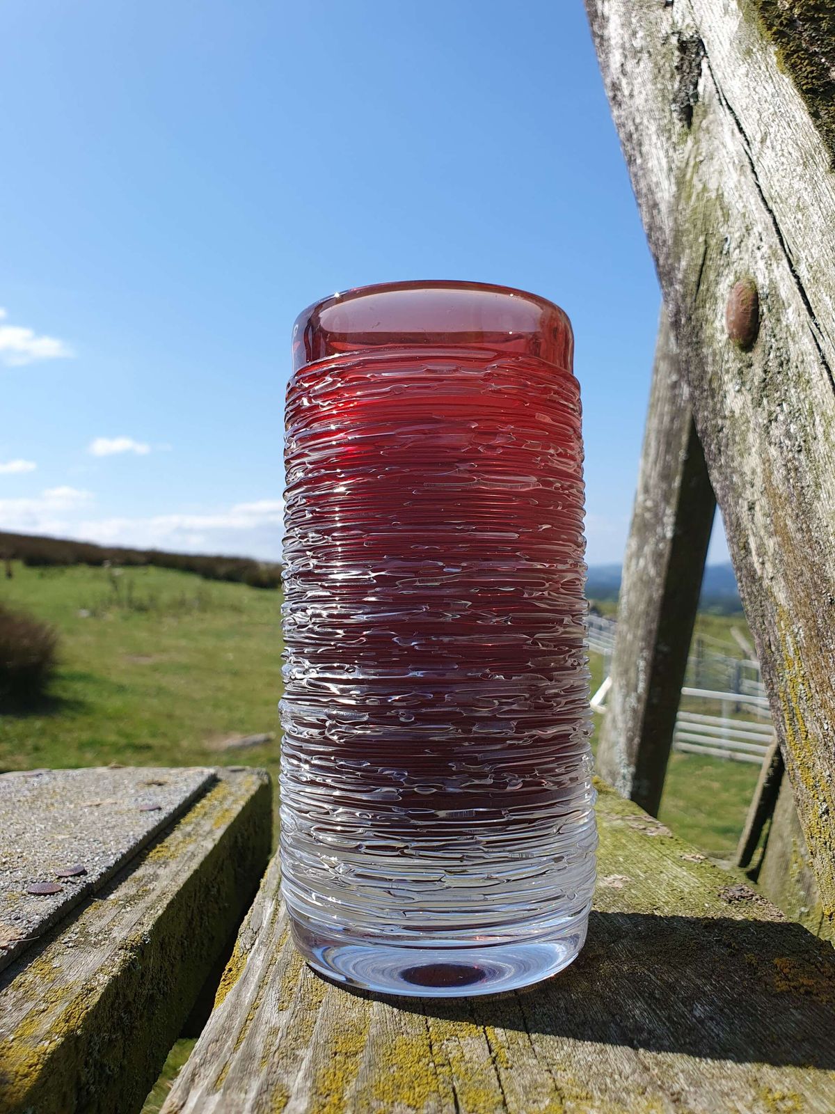 Bengt Edenfalk For Skruf, Sweden. A Cylinder Form Vase From The "Spun" Series. 1960s.