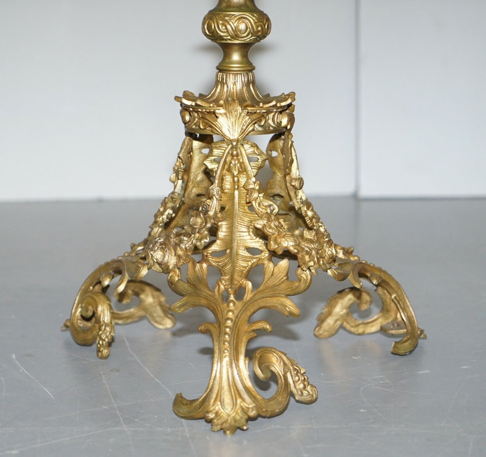Furniture Rare Circa 1820 Regency Ornately Cast Italian Brass Side Table Speciamine Marble photo