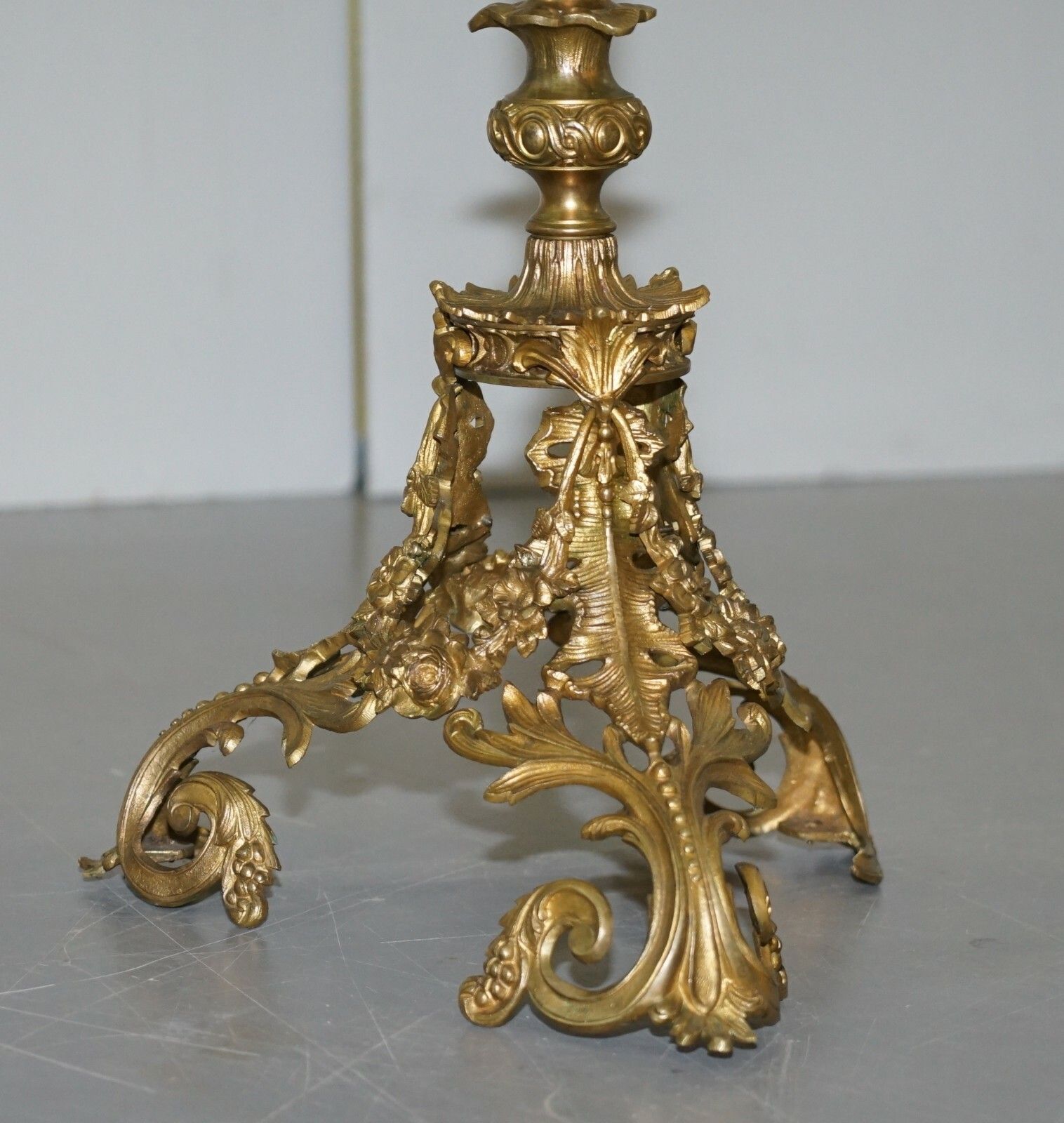 3750.0 Rare Circa 1820 Regency Ornately Cast Italian Brass Side Table Speciamine Marble photo