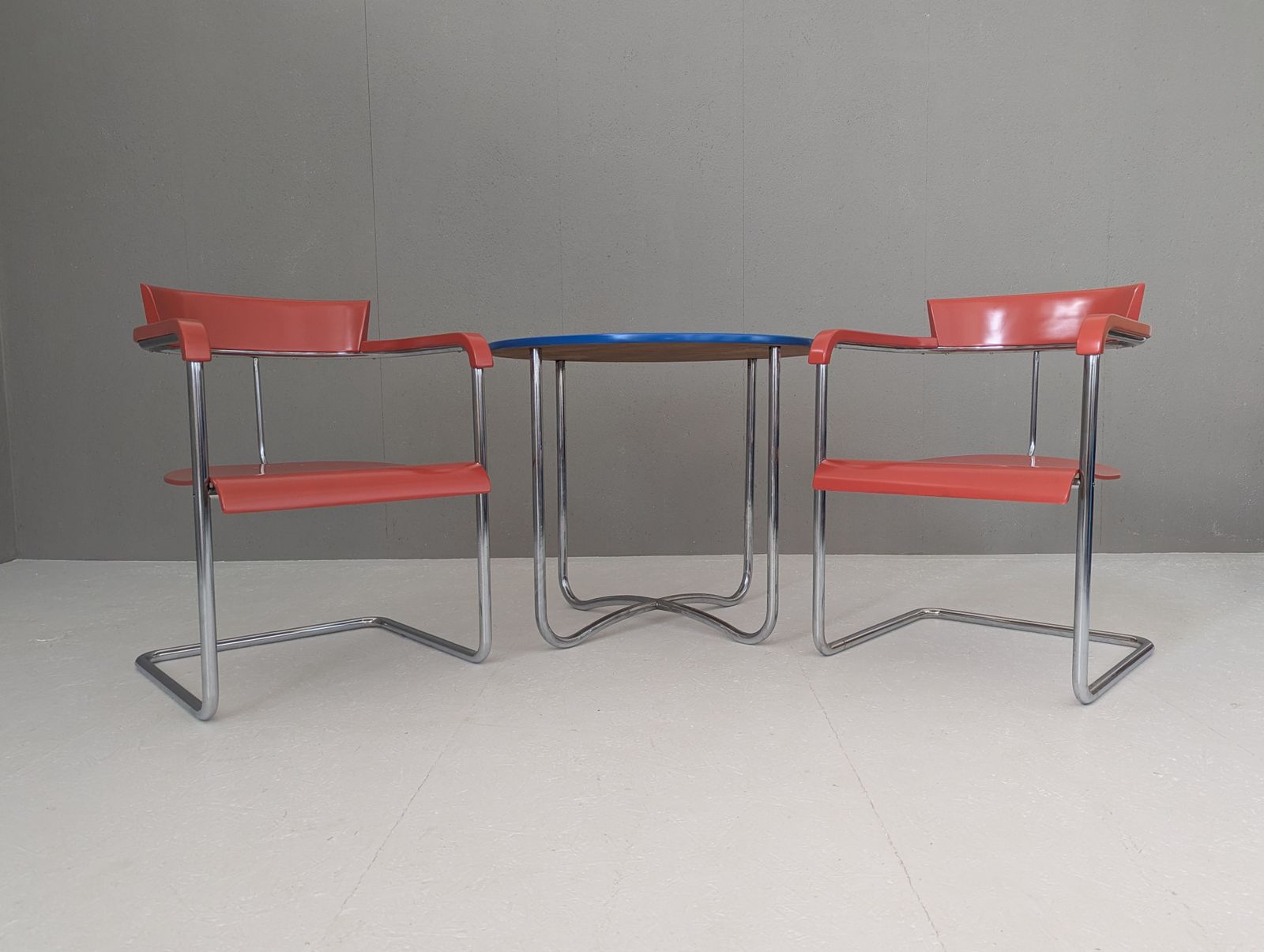 photo furniture Bauhaus Avant Garde Seating Set By Jindřich Halabala For Up Závody, 1930s