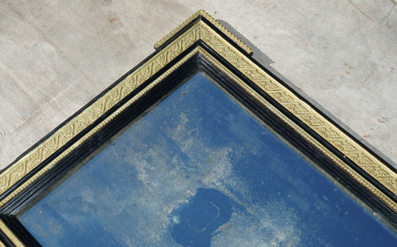 Antique Circa 1840 Italian Foxed Glass Original Plate Mirror Stunning Gilt Frame photo for sale