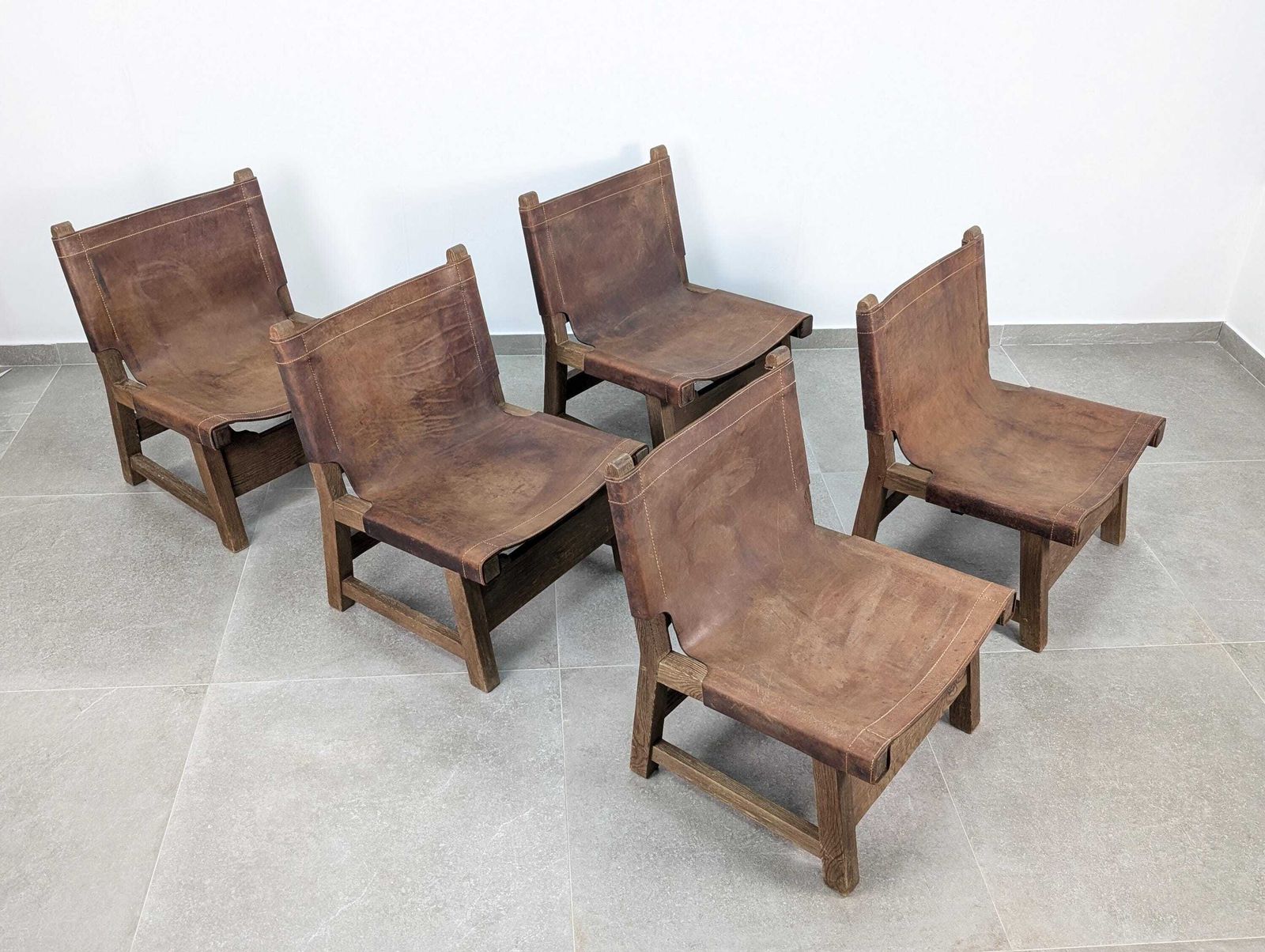 Set Of 5 Spanish Leather And Oak Chairs, Paco Muñoz Style, 1960s