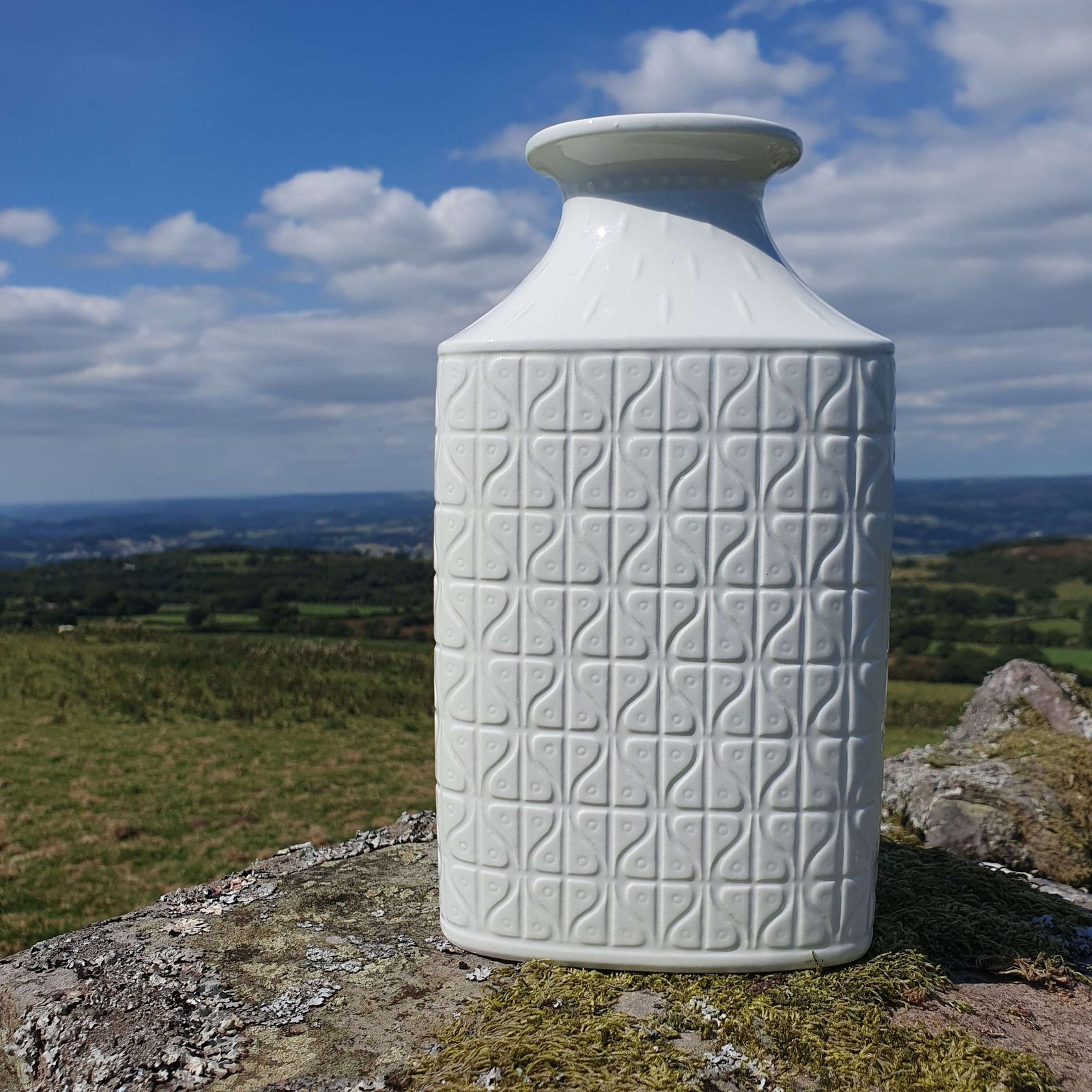 Gunnar Nylund For Rorstrand, Sweden. A White Ceramic Vase From The "Domino" Range. 1960s.