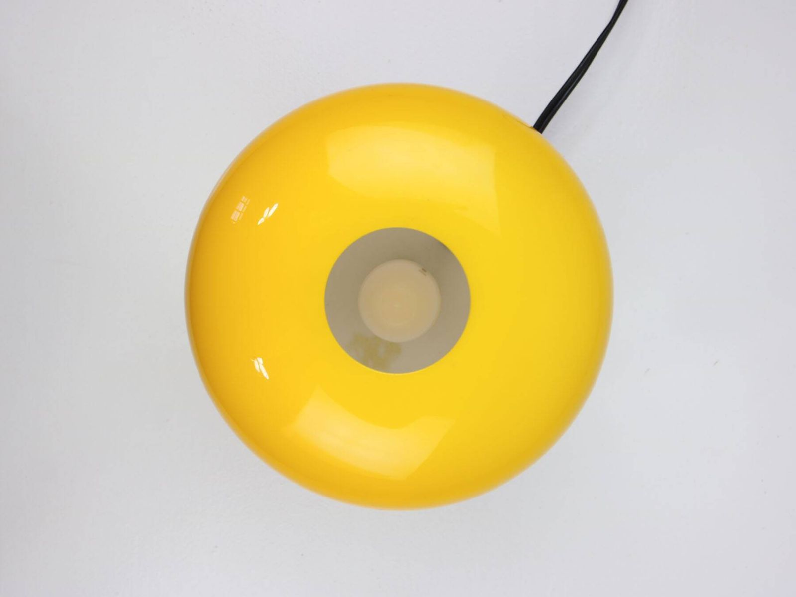 Rare Yellow Mushroom Table Lamp By Luigi Massoni For Guzzini, 1970s photo buy