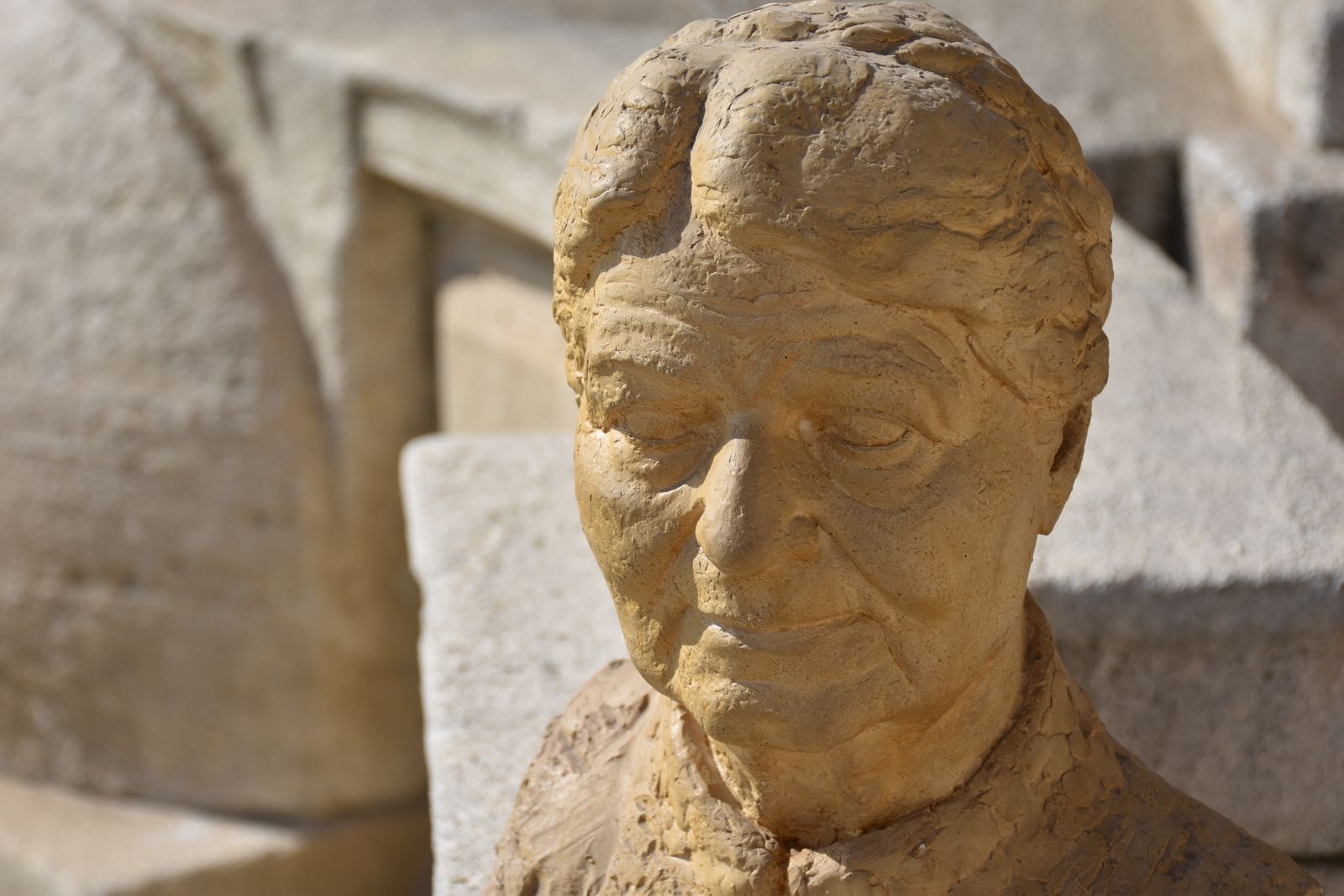 Joseph Gazan, Bust Of A Niçoise (1947) photo 700.0
