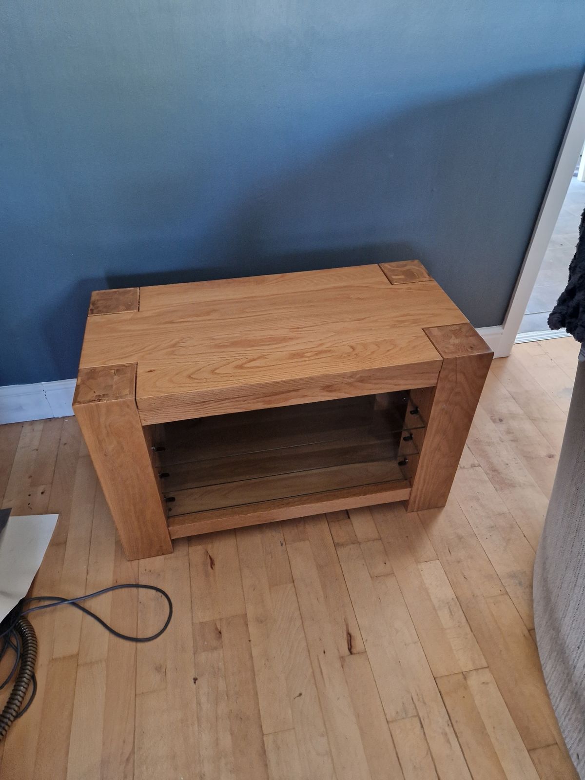 Soli Oak Tv Cabinet