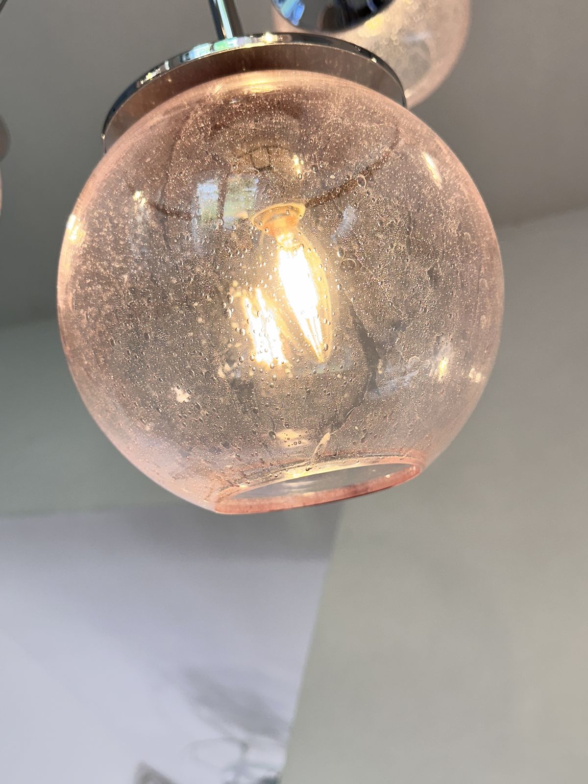 Contemporary Italian Chromed Sputnik Chandelier In Pink "Pulegoso" Murano Glass photo furniture