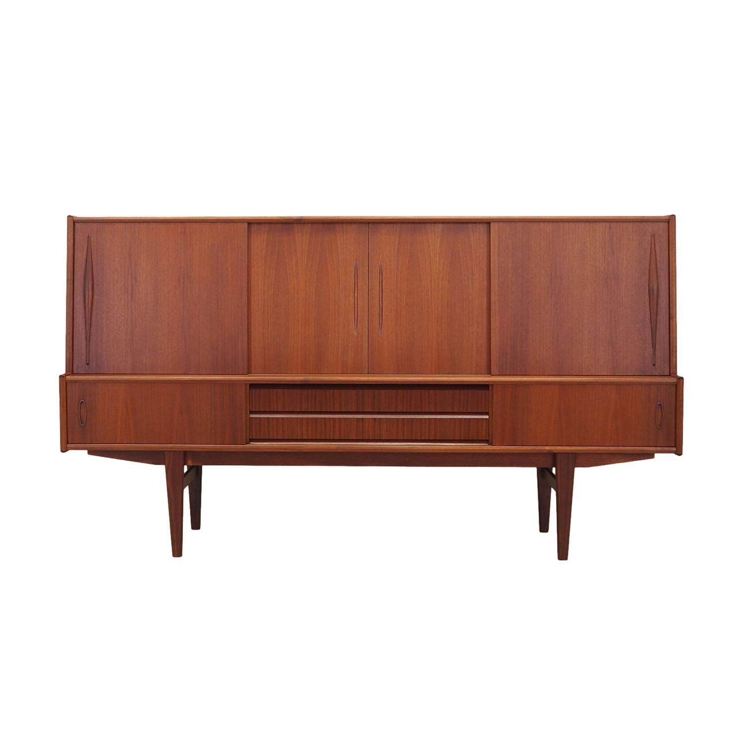 Teakhouten Highboard, Deens Design, Jaren 1970, Productie: Denemarken