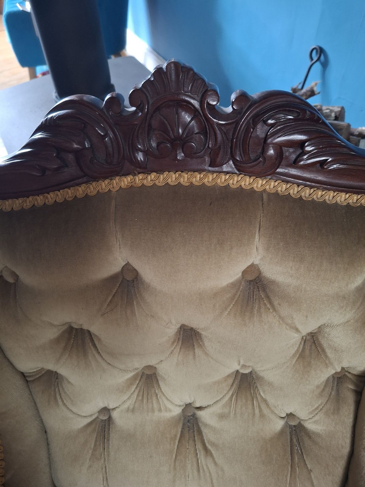 Antique Mahogany And Velvet Arm Chair photo 200.0