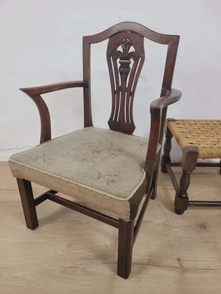 Child's Chair George III Hepplewhite Style Bedroom Carved photo furniture
