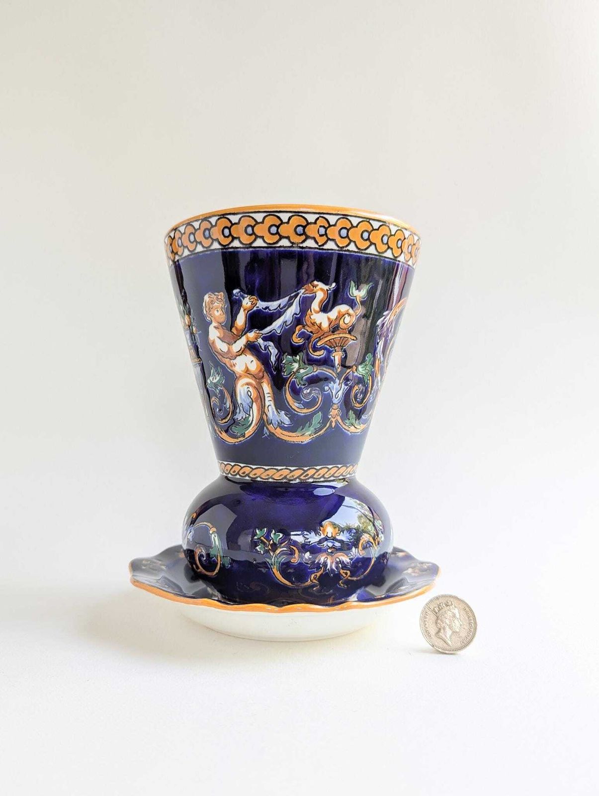 1960s Gien Faïence Vase, French Renaissance Style Vase And Matching Tray photo furniture