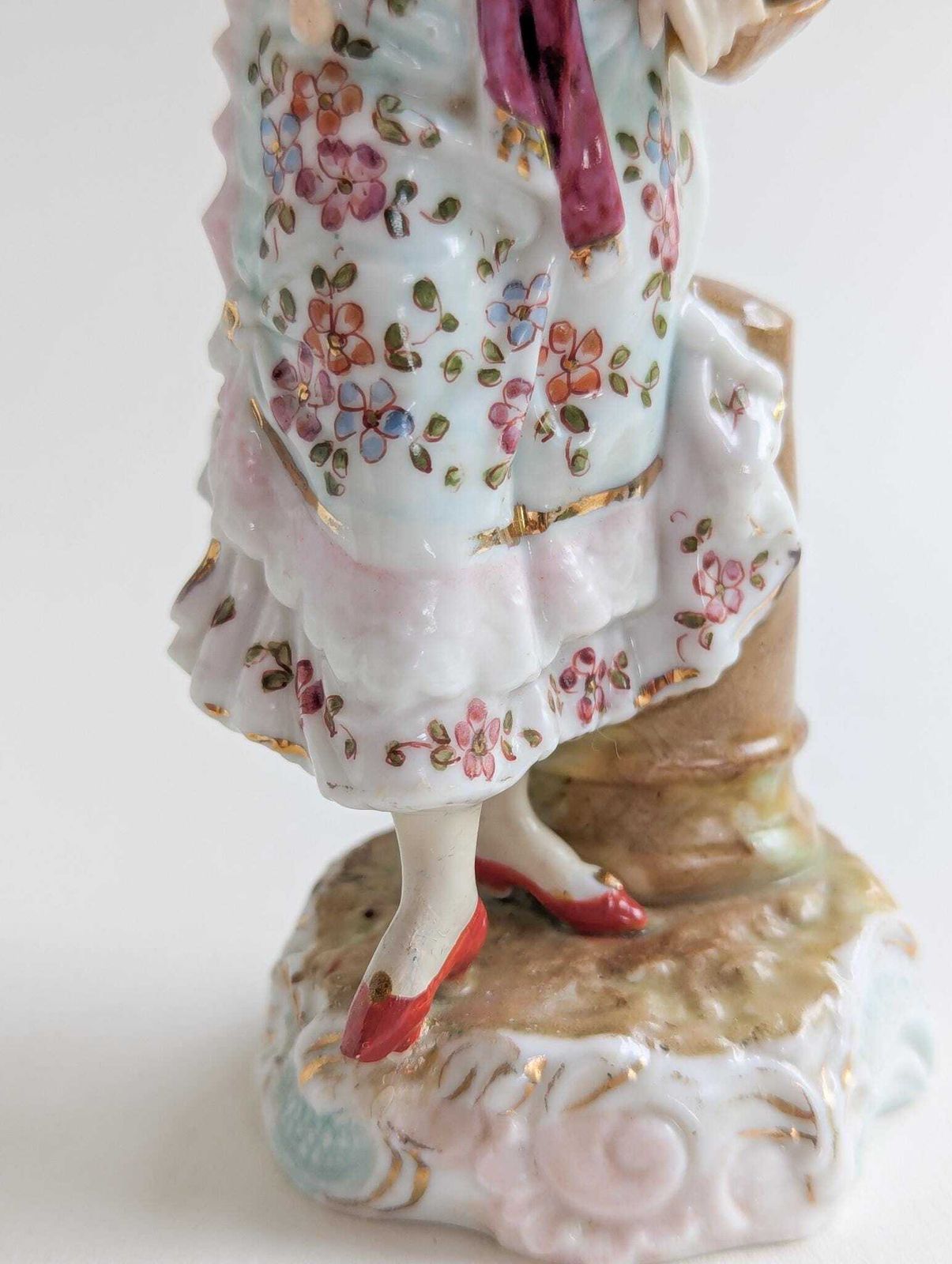1880s Triebner, Ens & Eckert Figurine Of Woman Gathering Mushrooms, Highly Collectable Antique German Porcelain Figurine photo 210.0