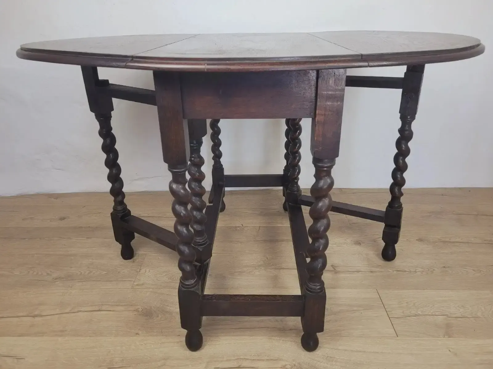 Furniture Vintage Drop Leaf Table Gateleg Barley Twist Oak 1930's photo
