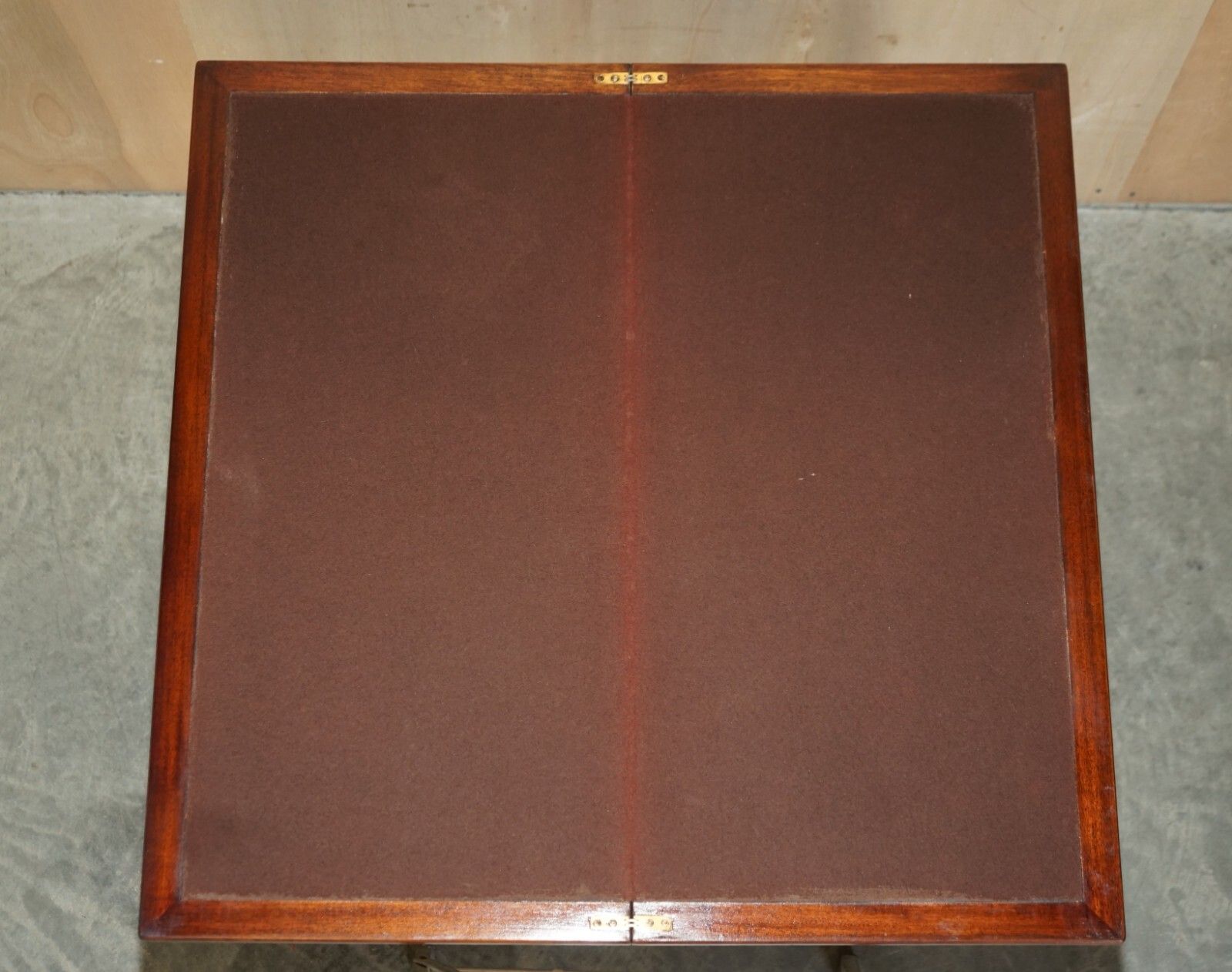 Furniture Fine Antique Sheraton Burr & Burl Walnut Card Games Table With Satinwood Detail photo