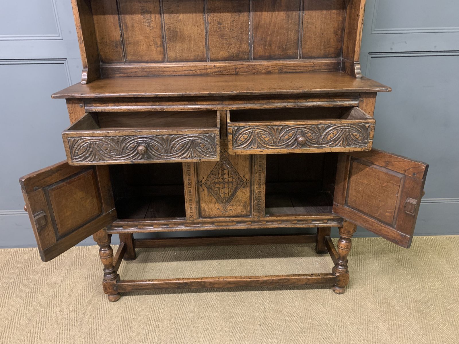 photo furniture Ipswich Oak Dresser, 1910s, Antique