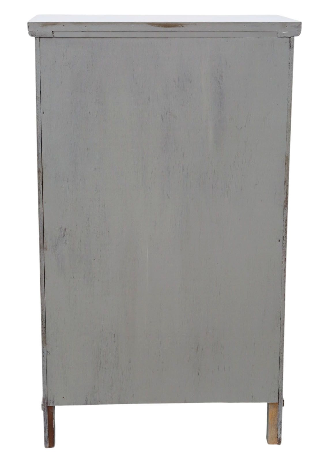 Vintage Georgian Revival Painted Serpentine Chest Of Drawers – Mid 20th Century Quality Furniture photo for sale