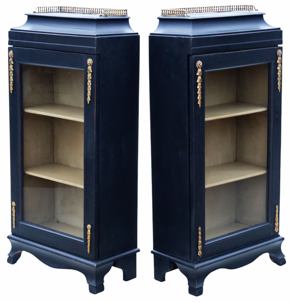 Antique Pair Of 19th Century Painted Pier Cabinets / Bookcases – Fine Quality Display Furniture photo for sale