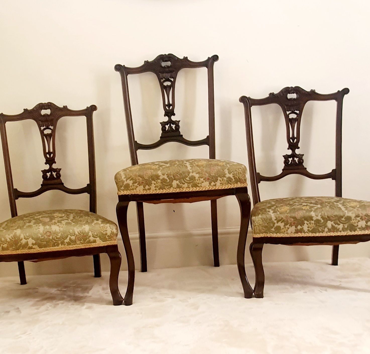 Rare Set 6x Chippendale Style Chairs, 4x Adult 2x Child