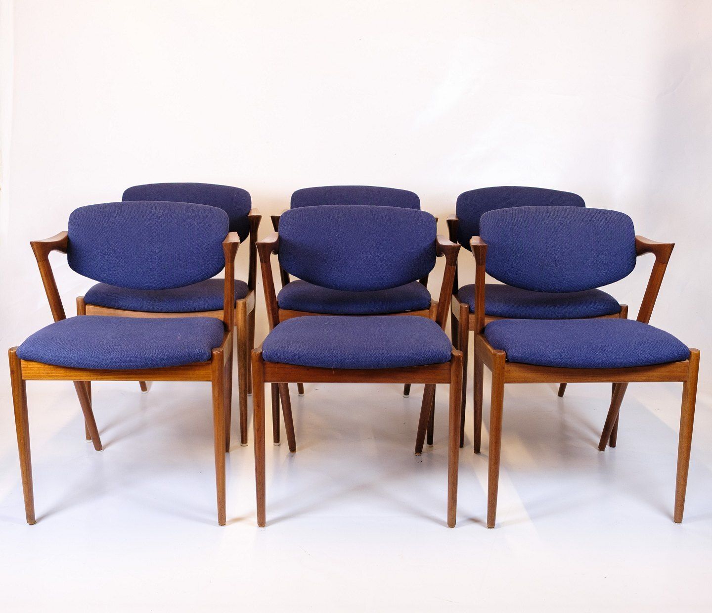 photo furniture Set Of Six Dining Chairs   Model 42   Teak & Blue Fabric   Kai Kristiansen   Schou Andersen   1960s
