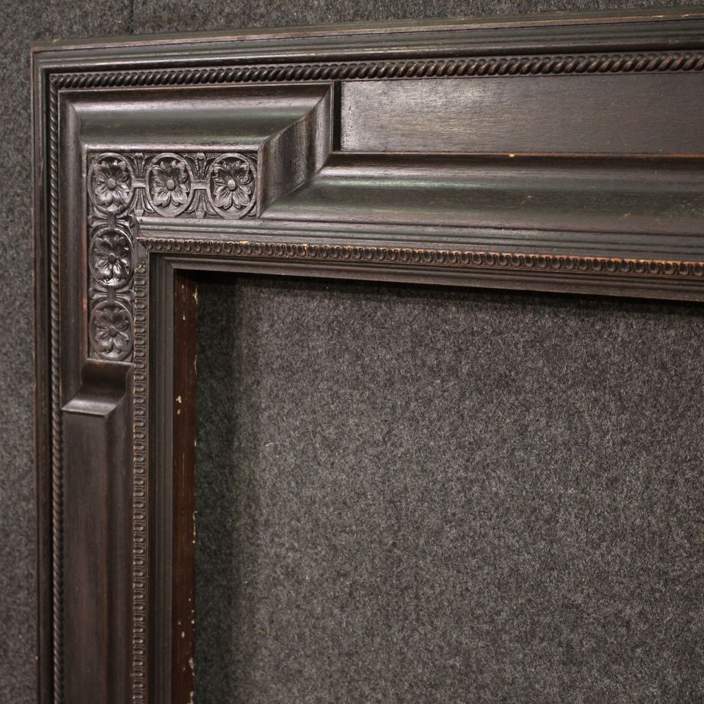 photo vintage 20th Century French Wooden Frame