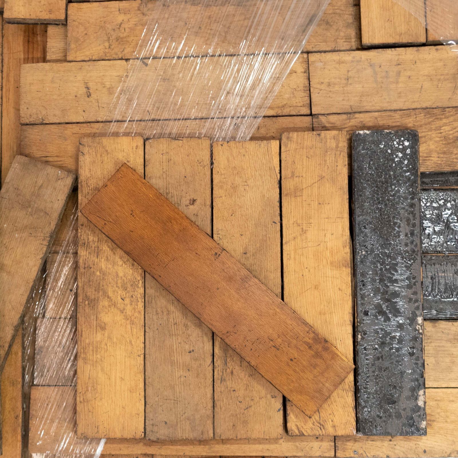 Reclaimed Oak Parquet Flooring 44 Square Metres photo 3500.0