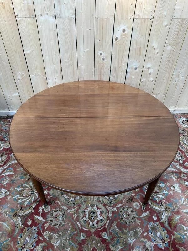 Table à Manger Ronde En Acajou De Style Louis XVI 230 Cm photo 900.0