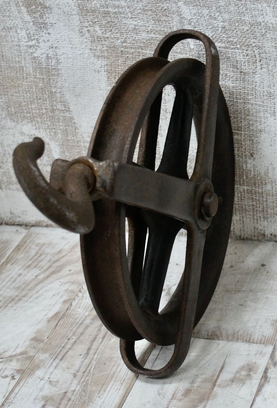 Antique Cast Iron Pulley Wheel photo vinterior