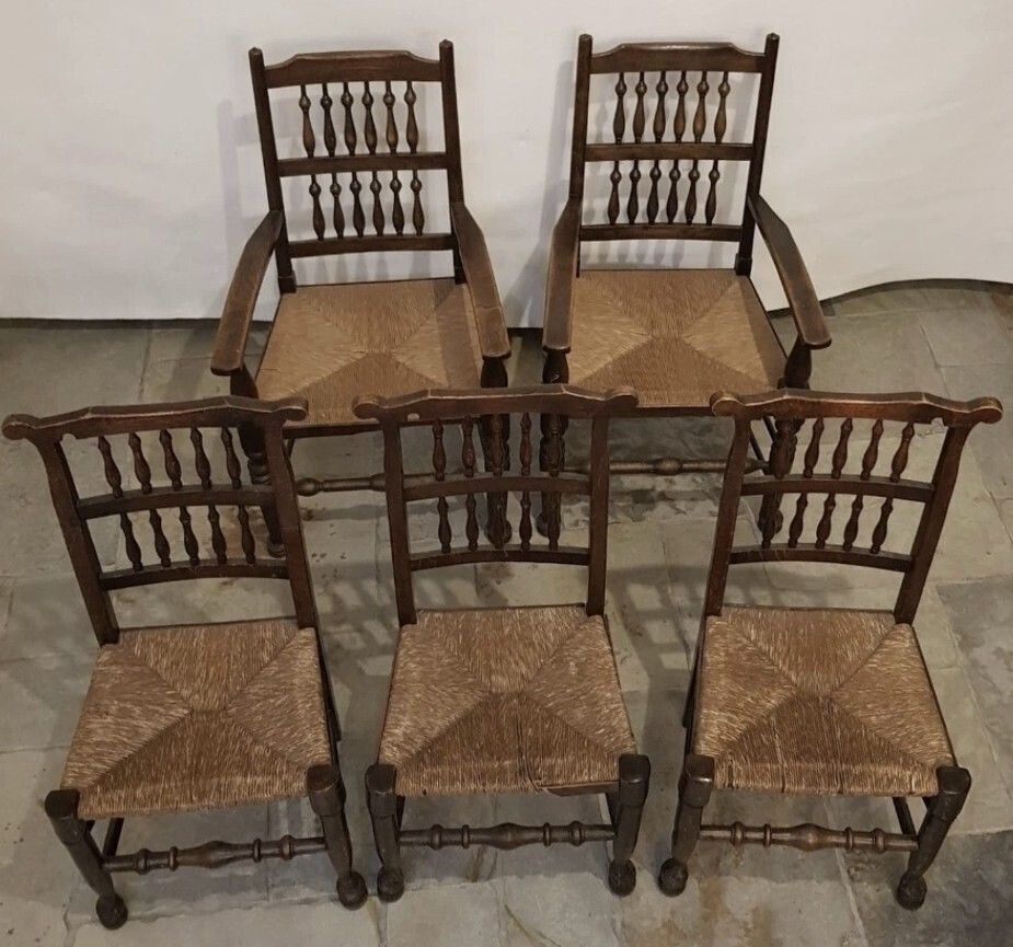 Set Of 5 Antique Lancashire Spindleback Chairs   Early 20th Century