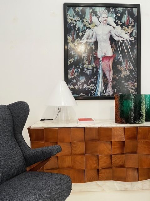 photo furniture Mushroom Shaped White And Clear Glass Table Lamp Designed By Mauro Marzollo
