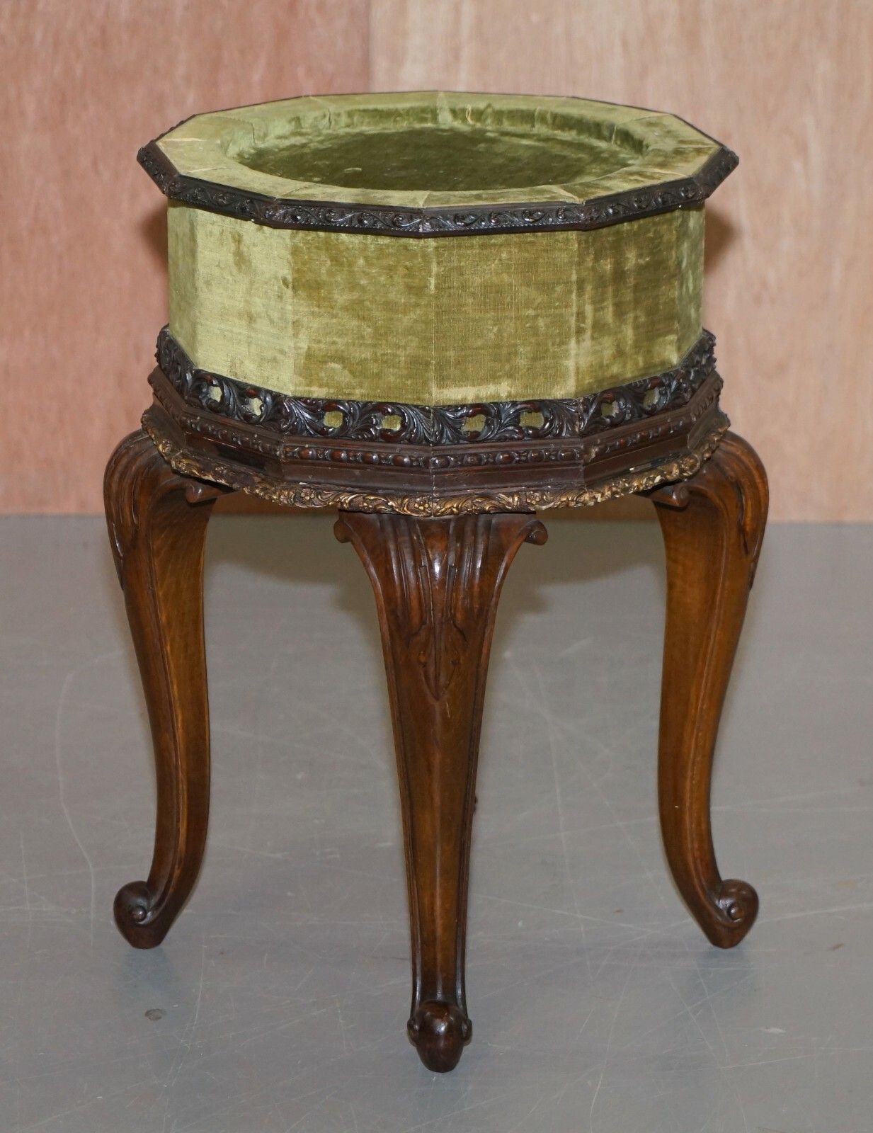 photo furniture Sublime Pair Of Antique Circa 1860 Mahogany Carved Side Lamp Tables Velvet Tops