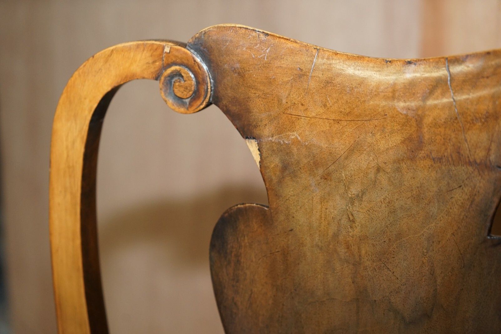photo furniture Six Victorian 1880 Walnut Shepherds Crook Dining Chairs With Claw & Ball Feet