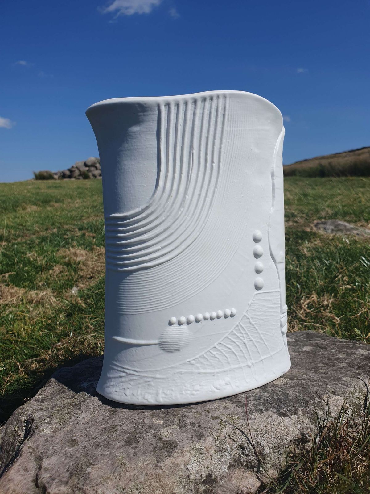Bertil Vallien For Rorstrand, Sweden. A Porcelain "Terra" Vase Designed In 1978. photo furniture