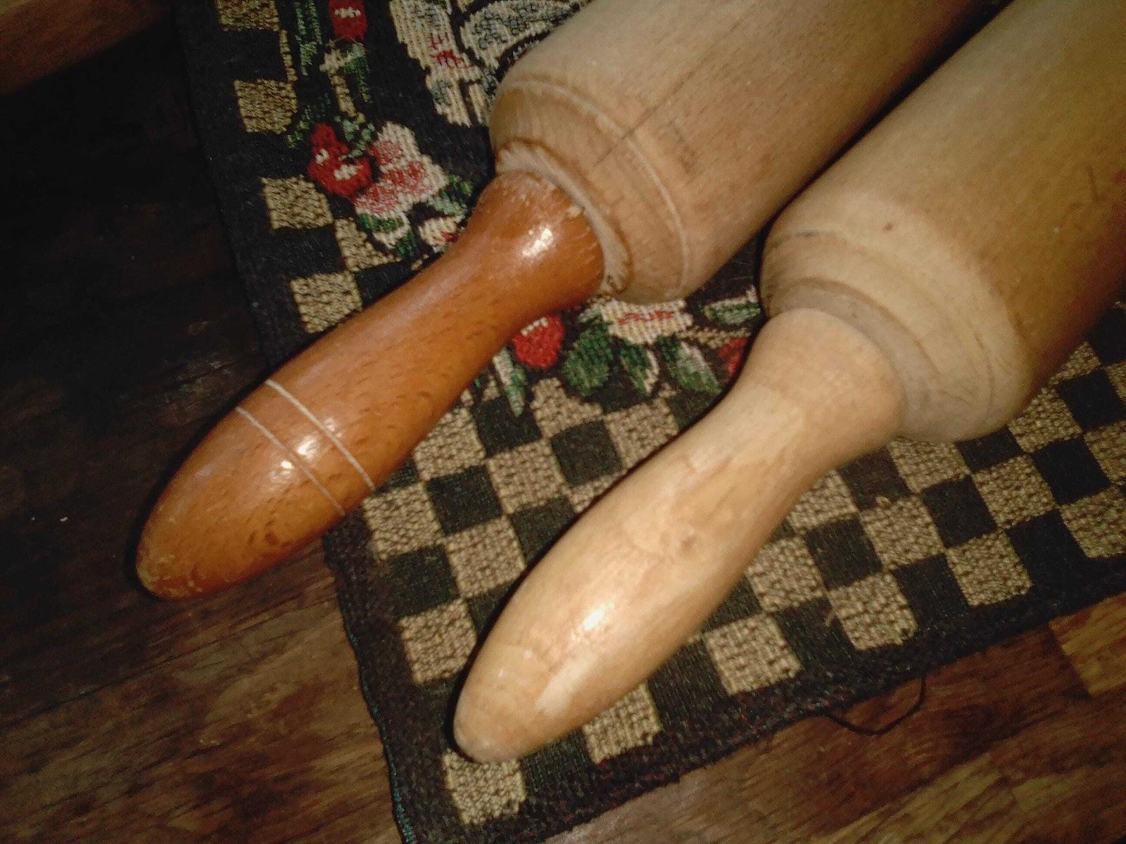 2 Vintage French Rolling Pins With Rotating Pin, 1950s, Wood Kitchen Utensils, Wood Pastry Rollers, Rolling Pins For Easy Pastry photo furniture