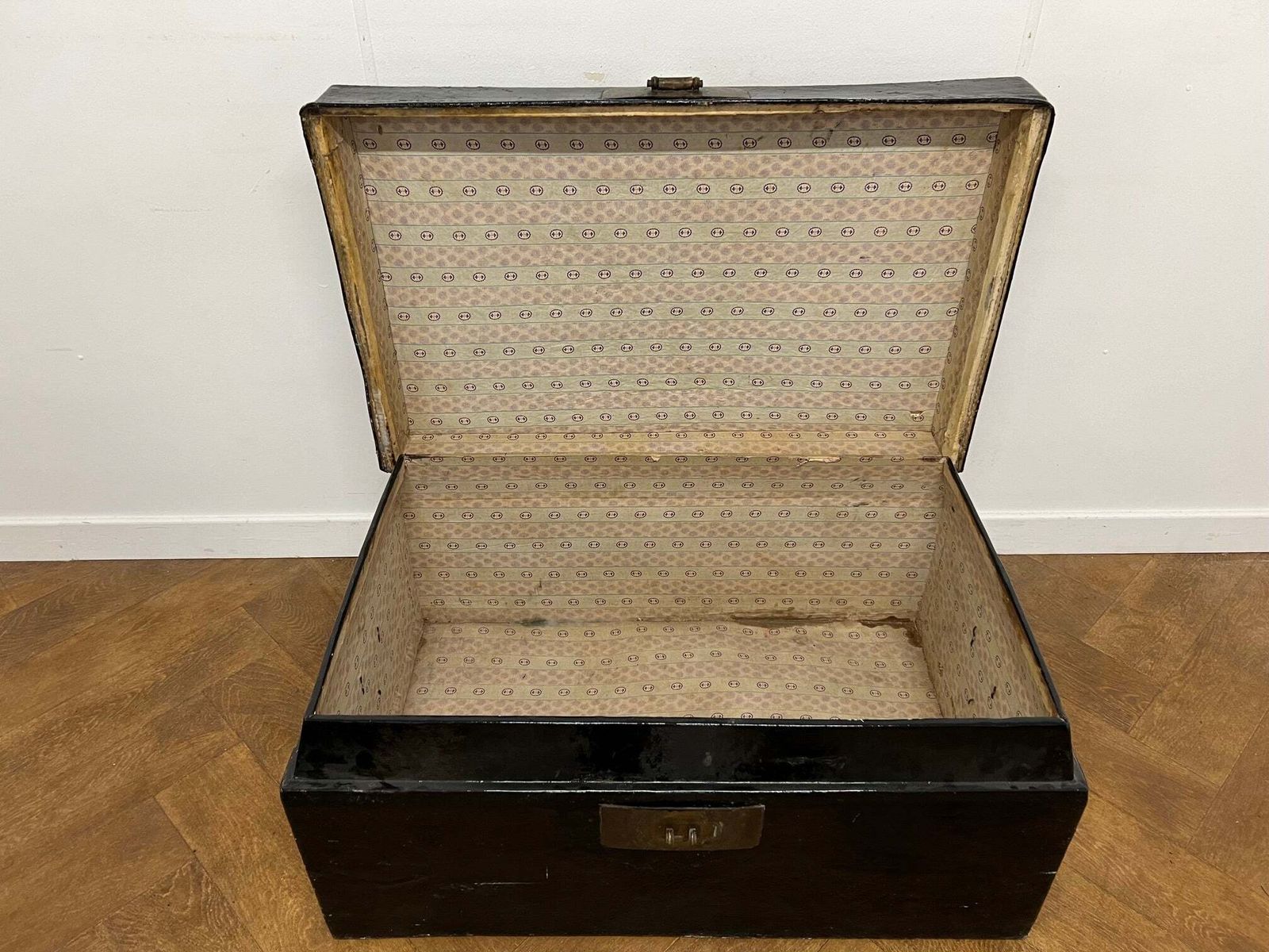 Vintage Black Painted Leather Bound Trunk With Brass Handles & Lock photo 96.0