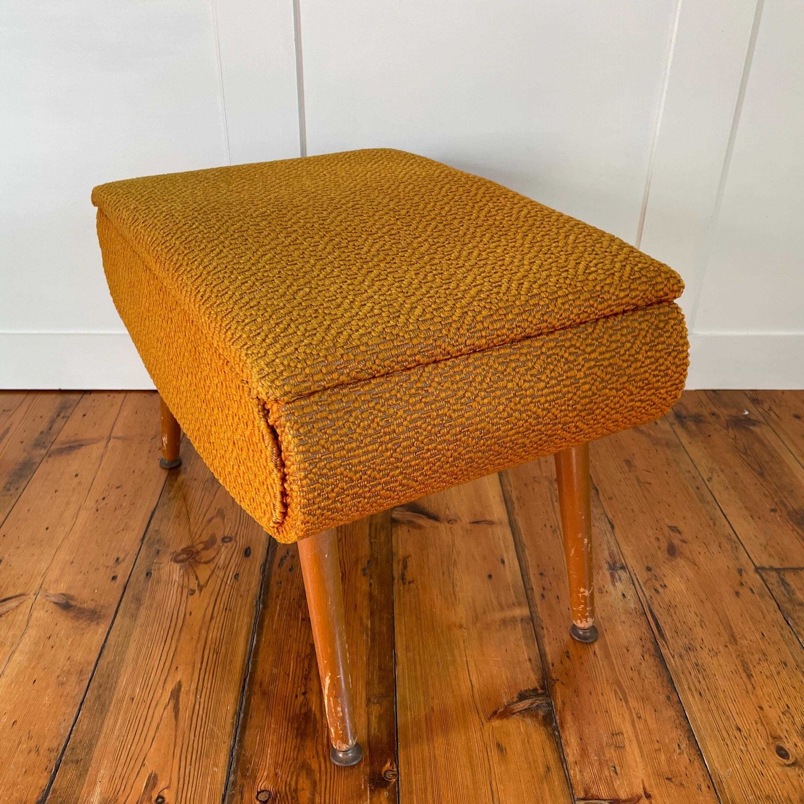 Vintage Retro Wooden Stool Wood Cottage Furniture Rectangle Yellow Hallway Farmhouse 40x56x38cm Boucle Fabric Sewing Box Storage Table photo Furniture