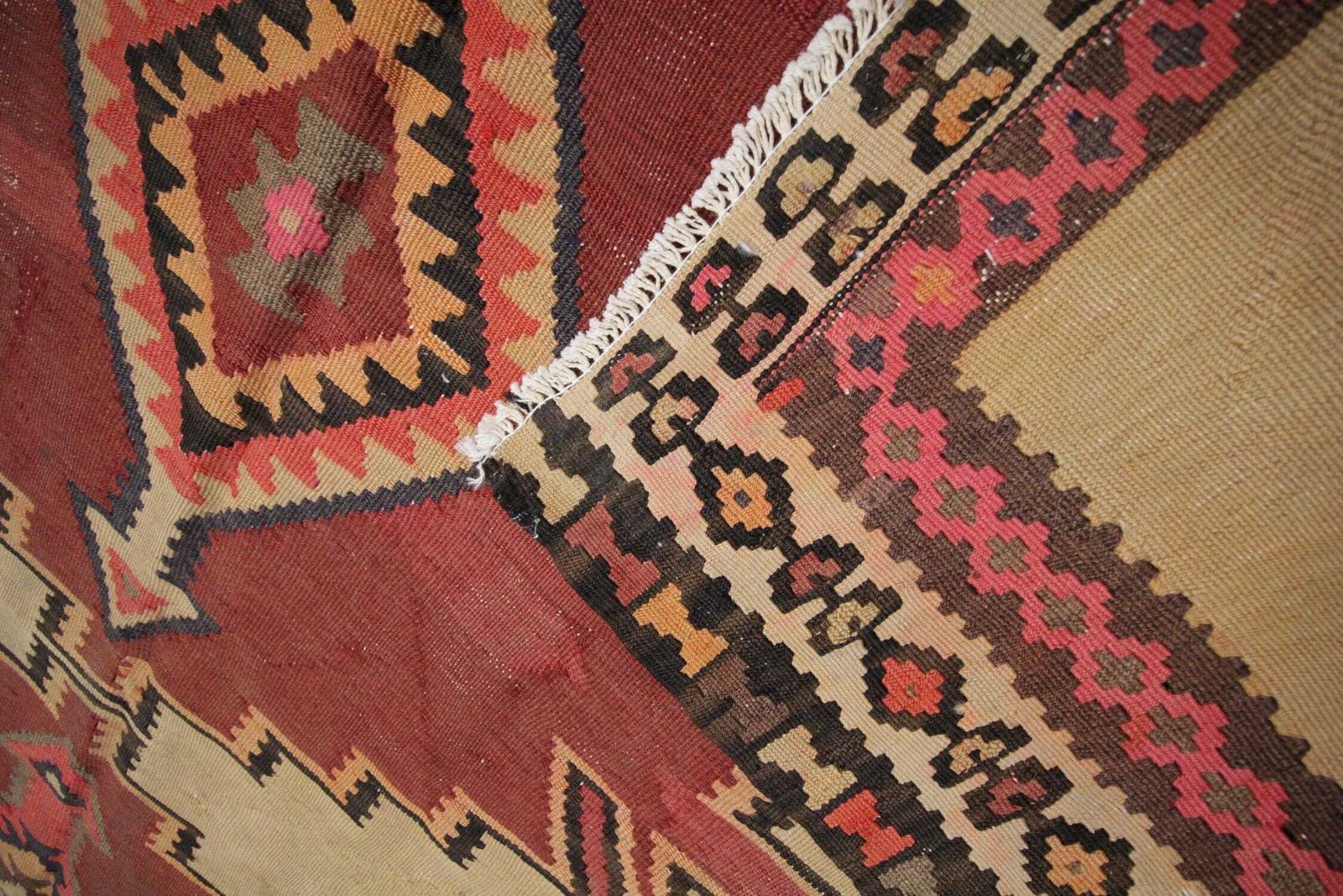 Vintage Kilim Rug: 1980s Beige Terracotta Wool Flatweave (9'6" X 5'9") photo buy