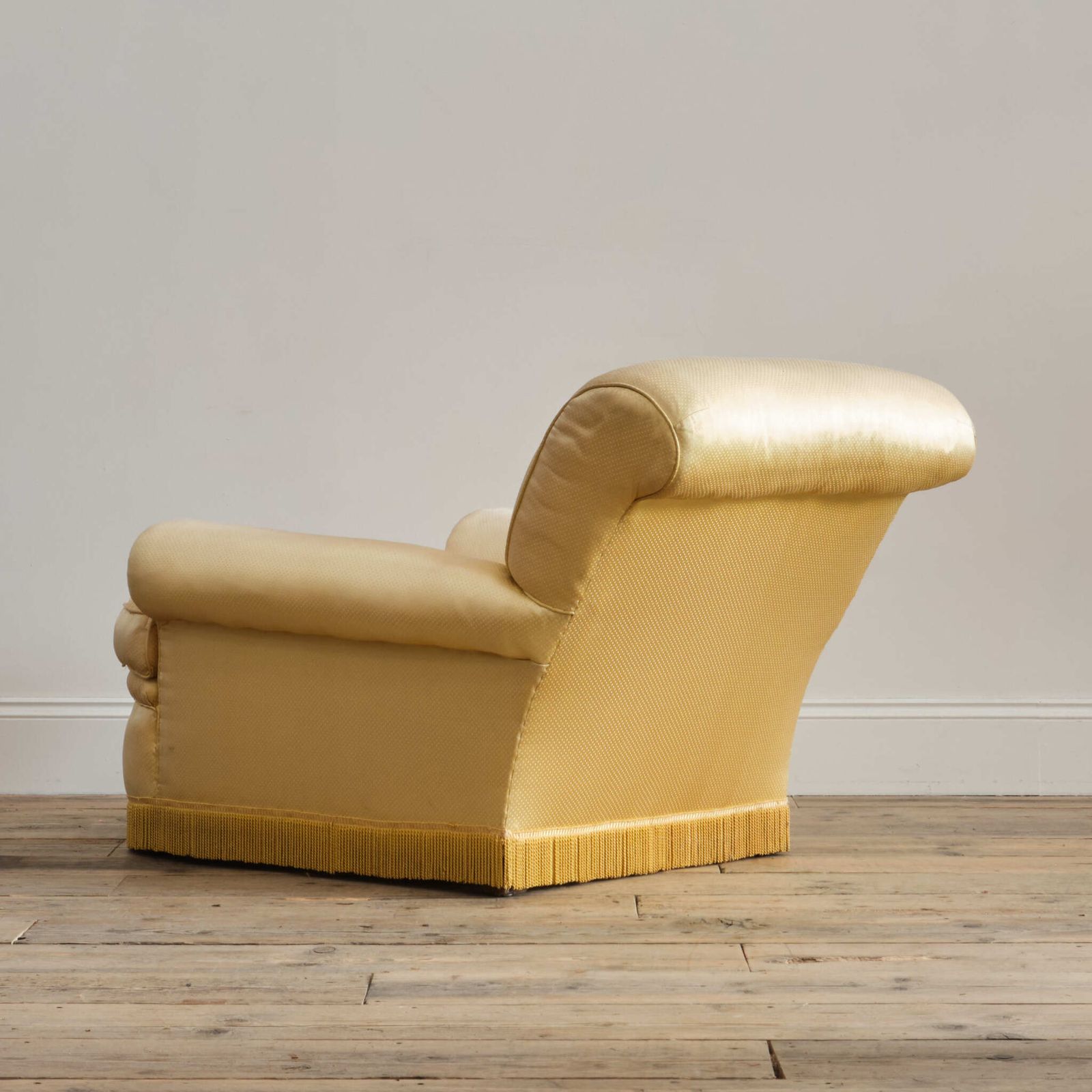 20th Century Deep Seated Howard Style Club Armchair photo vinterior