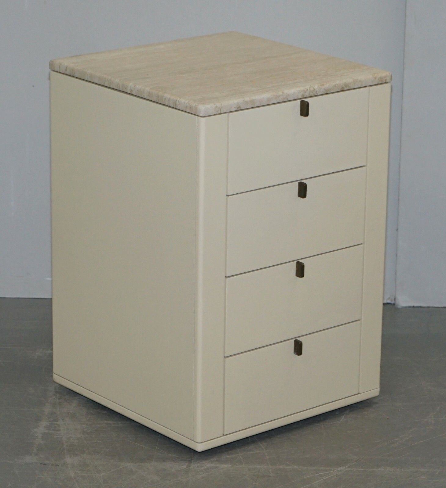 photo furniture Interlubke Made In Germany Marble Topped Chest Of & Pair Of Bedside Drawers