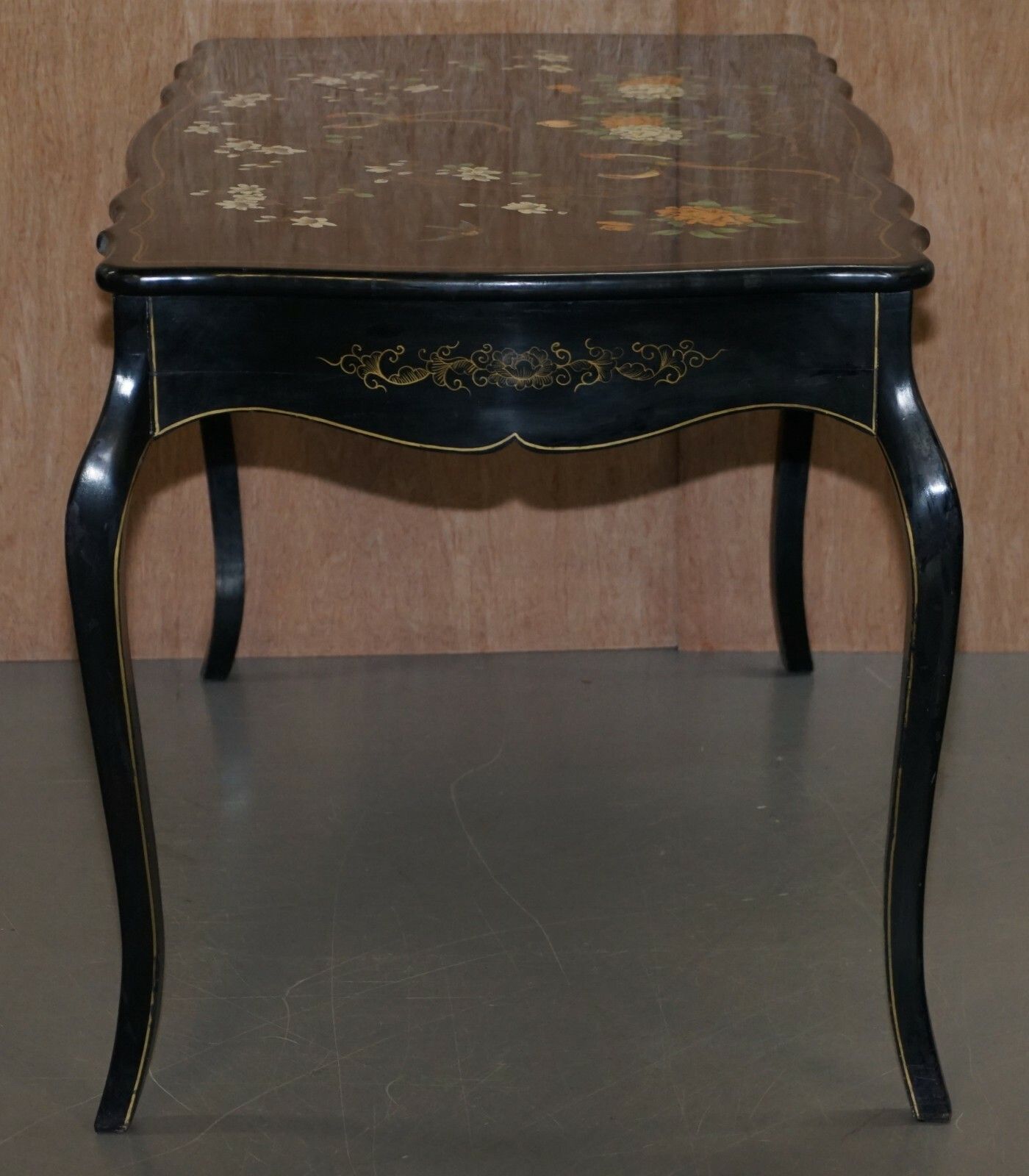 2500.0 Stunning Black Lacquered Polychrome Painted Writing Table Desk Birds Flowers photo