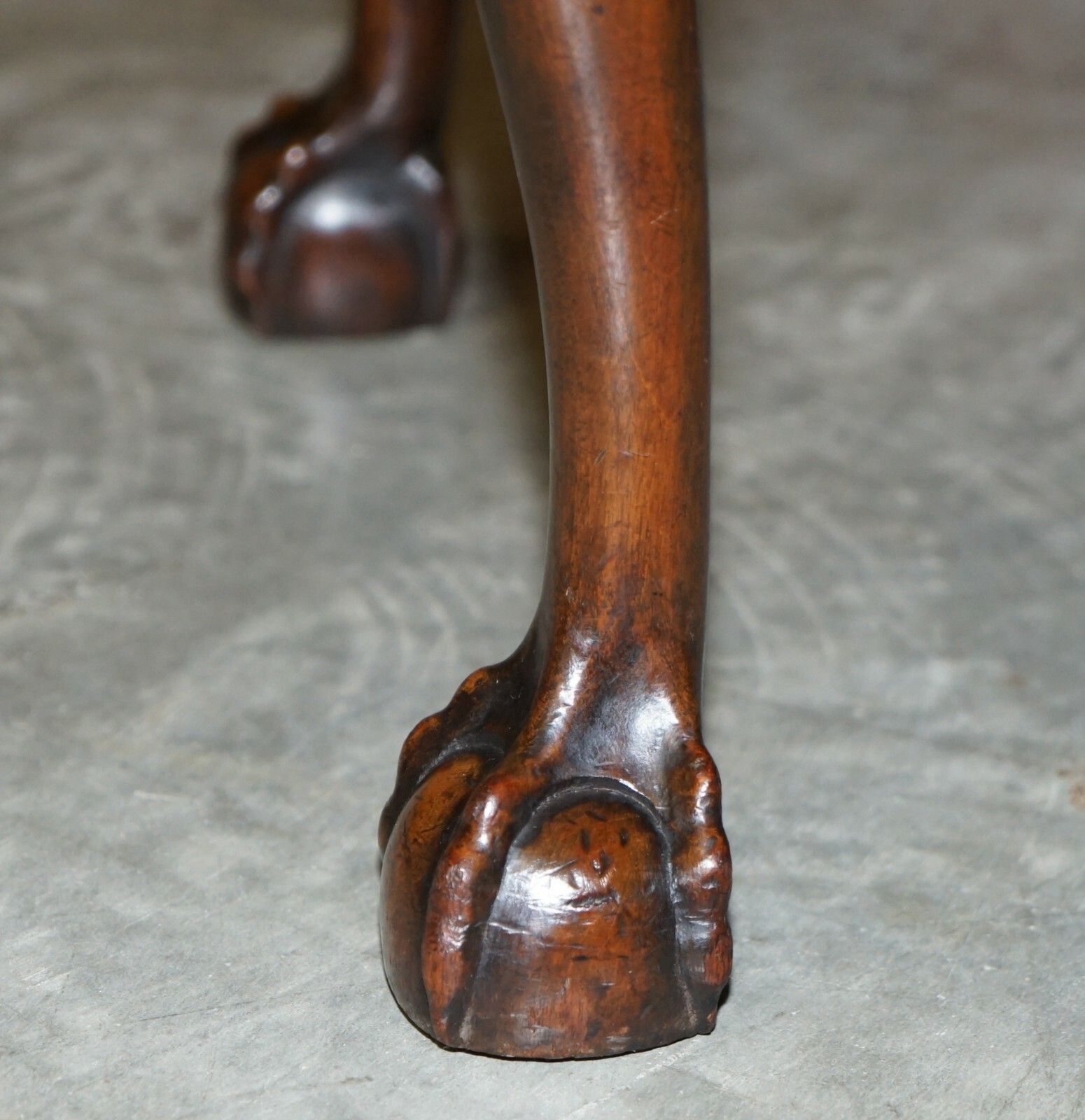 1 Of 2 18th Century Circa 1780 Georgian Claw & Ball Carved Walnut Stools photo vinterior