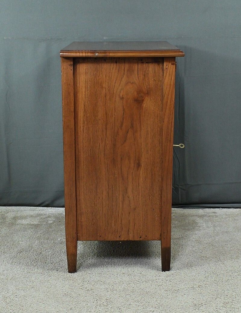 photo furniture Small Teak Display Case, India – Part 1 Of The 20th Century
