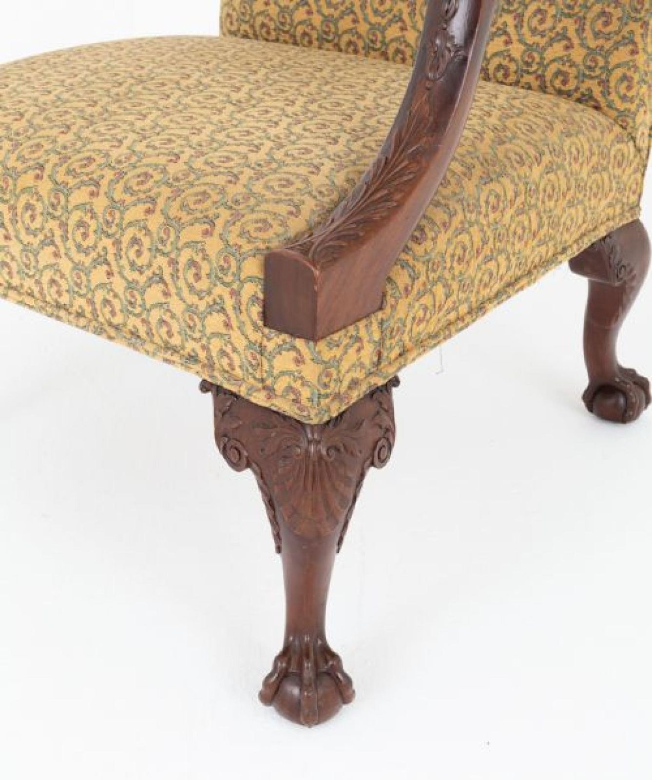 Georgian Revival Gainsborough Chair Armchair photo vinterior