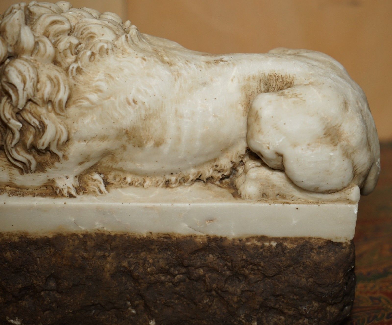 photo buy Fine Pair Of Antique 19th Century Italian Alabaster Lions After Antonio Canova