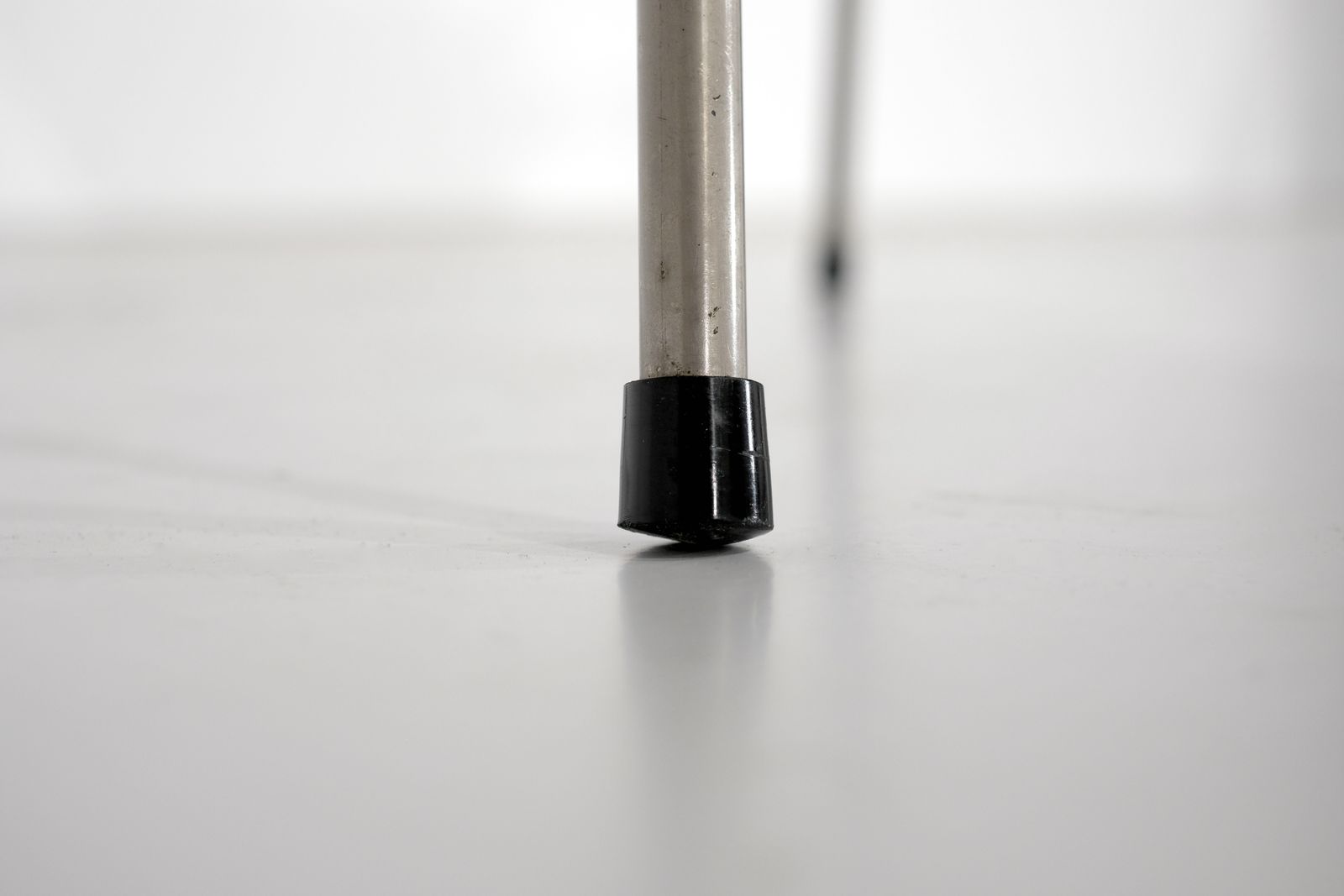 Chair Model " 3207 "In Wood By Arne Jacobsen For Fritz Hansen, Denmark 1955. photo buy